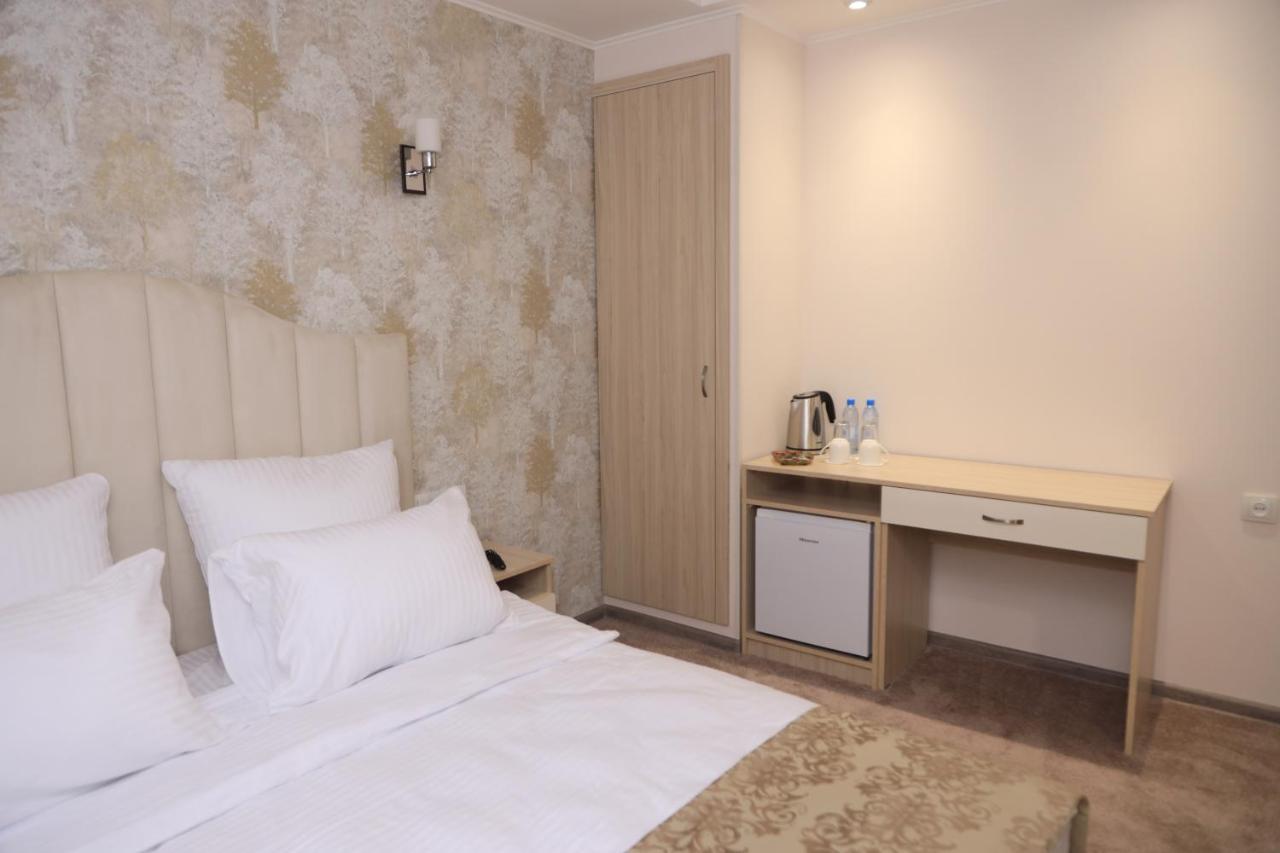 Delin Hotel And Tours Jerevan Eksteriør billede